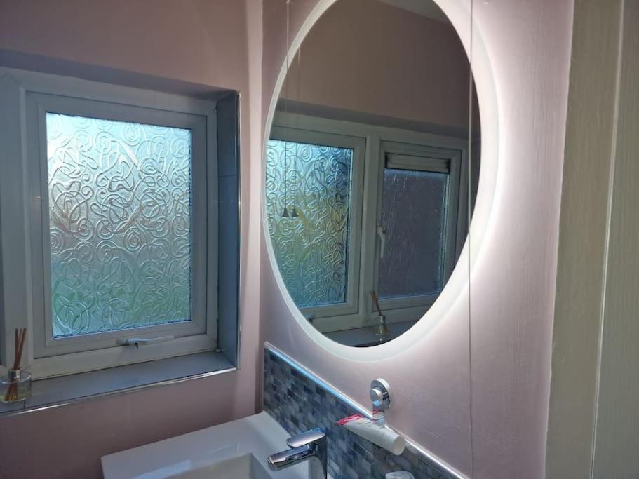 A&S Properties, No Guest Fees, Bank Transfe Deposit Available Wolverhampton Dış mekan fotoğraf